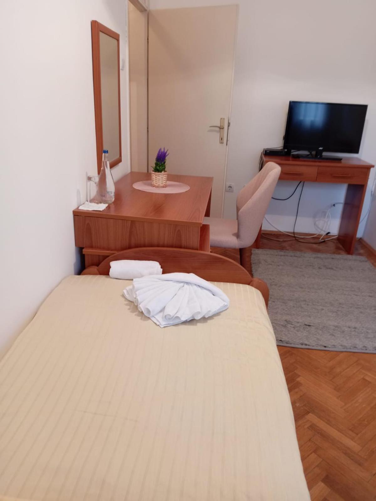 Hotel Vlasina - Vlasinsko Jezero Власіна-Рід Екстер'єр фото